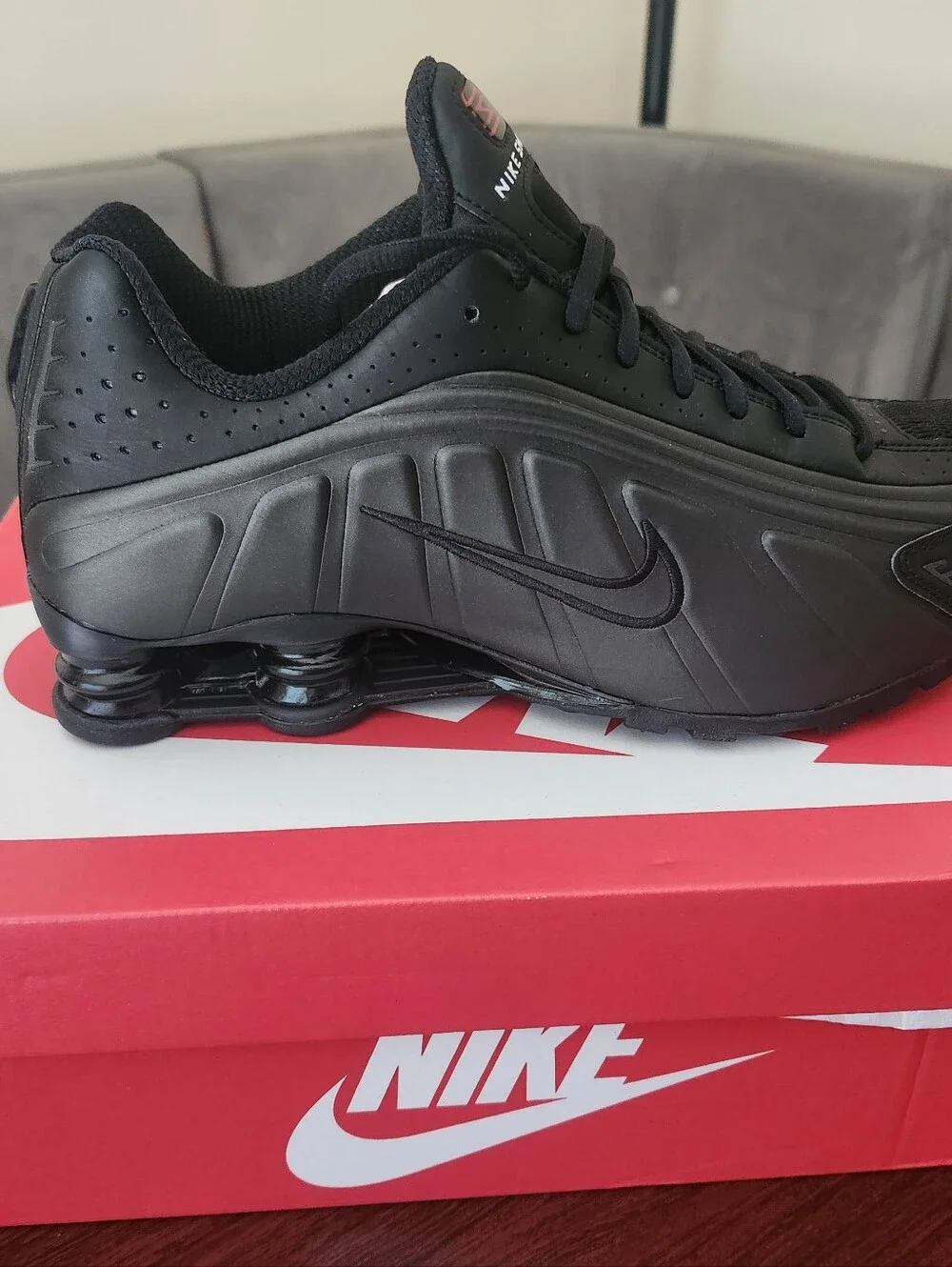 Nike Men’s Black Shox Athletic Shoes